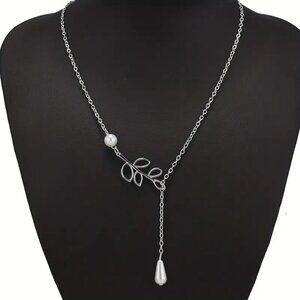 Womens Feminine Minimalist Clavicle Silver Chain Dainty Leaf Faux Pearl Necklace